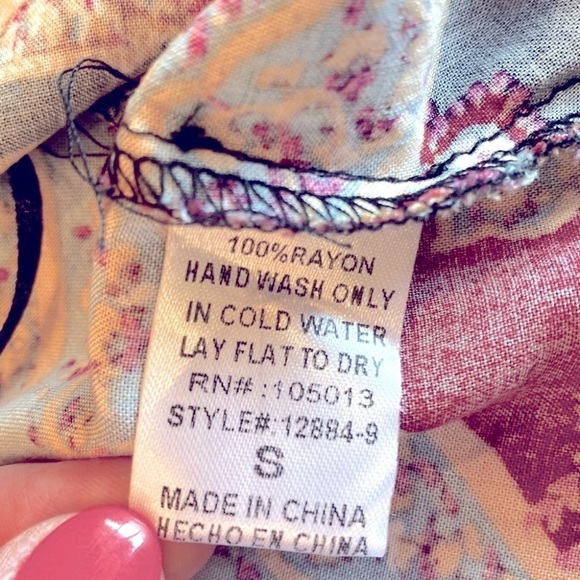 Savanna Jane Boho Floral Embroidered Paisley Bell Sleeve Black Top Size Small - Picture 12 of 13